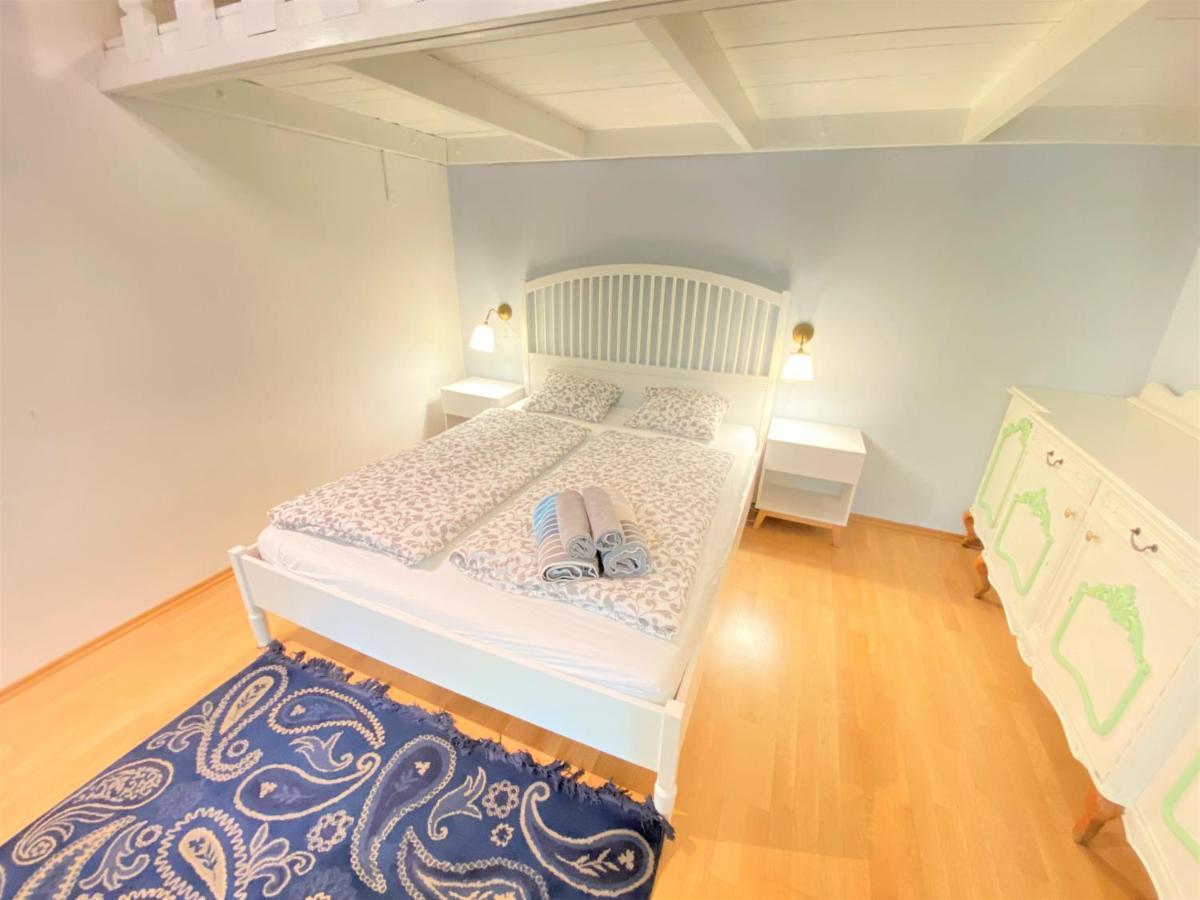 Black Eagle Apartment Prague